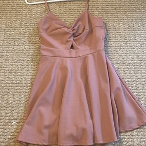 pink windsor dress